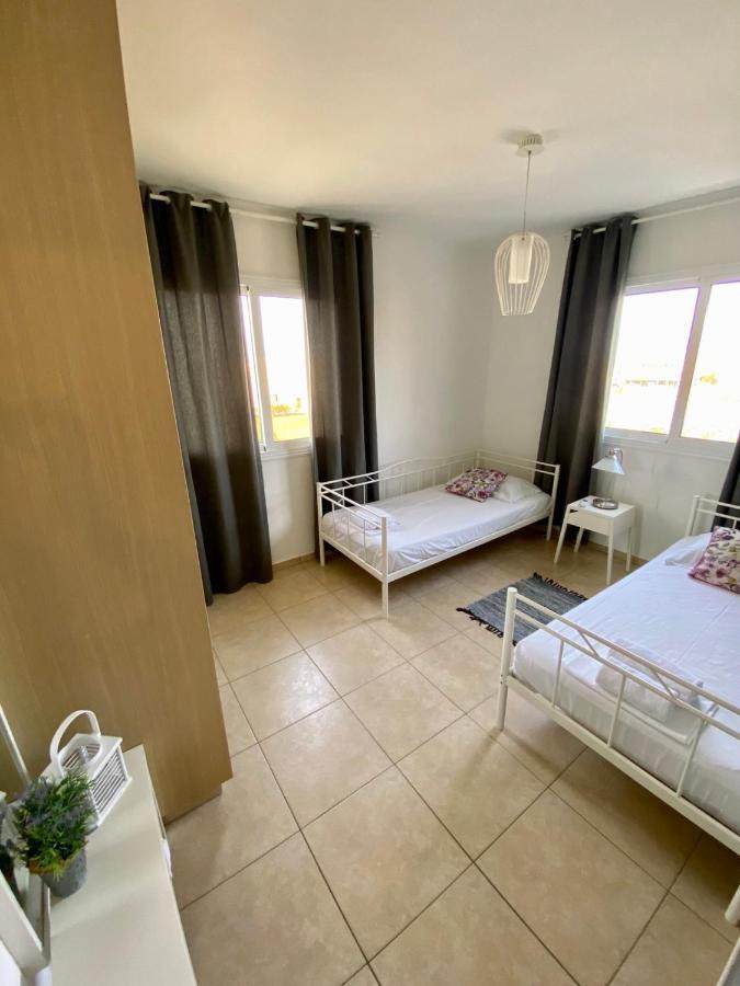 Mythical Sands Resort - Antonios Paralimni Esterno foto